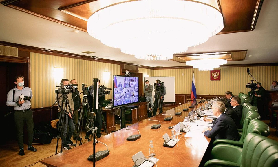 На следующей неделе партия проведет совещания с Правительством по проекту бюджета на 2022 год и период 2023-2024 годов, где будут обсуждаться эти вопросы