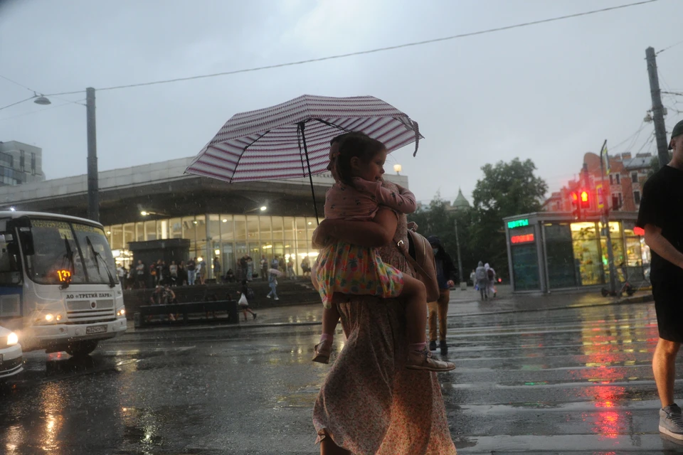 Дожди и грозы обрушатся на Северную столицу 12 сентября.