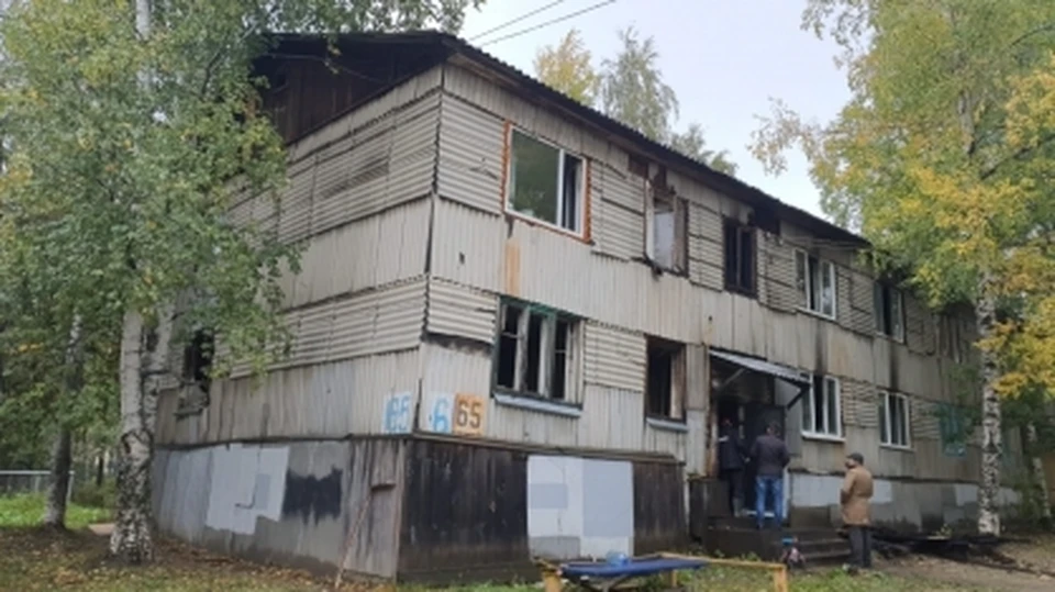 Загорелся двухэтажный дом в Нефтеюганске Фото: СУ СК РФ по ХМАО-Югре
