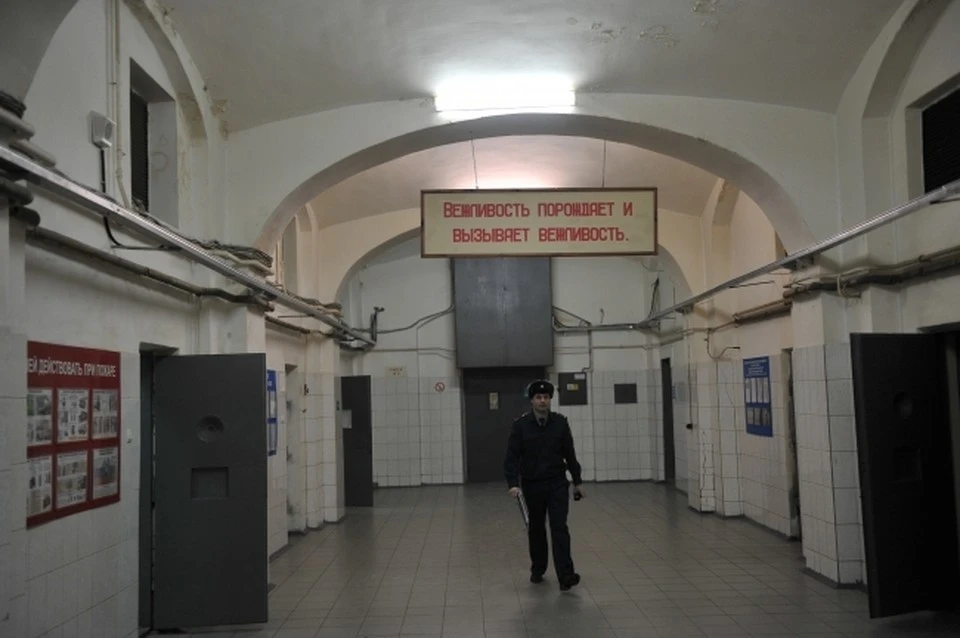 Срок, на который будет отключен абонент, будет определять руководитель учреждения