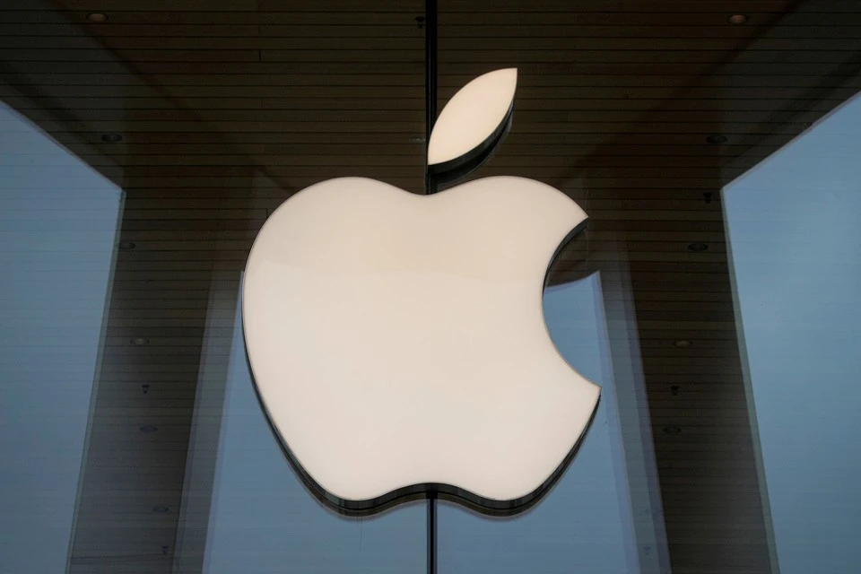 Apple заявила о готовности содействовать российским властям