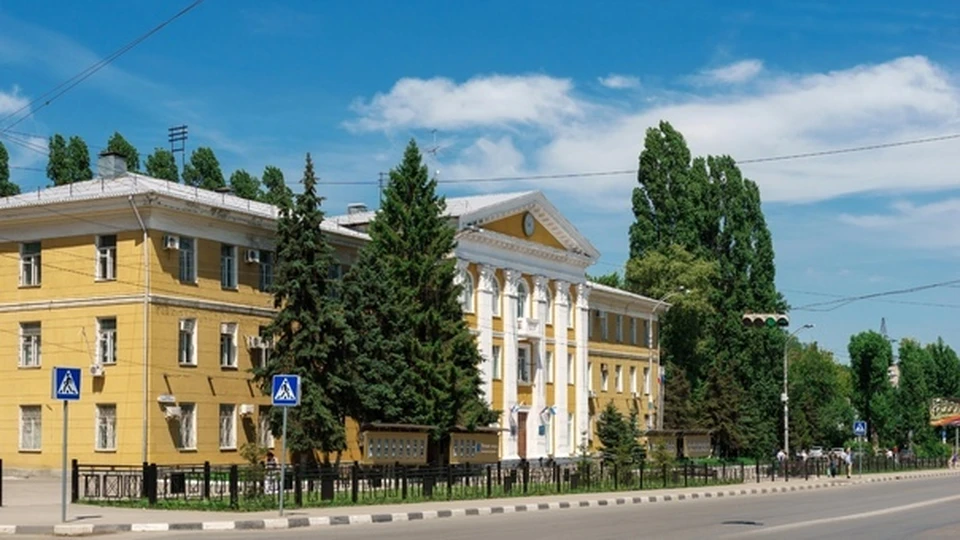 Администрация заводского района фото
