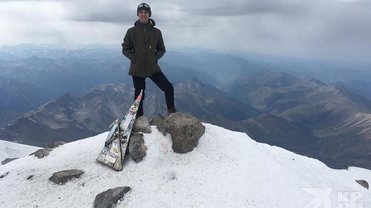 14-летний рязанский школьник стал одним из самых юных восходителей на  Эльбрус - KP.RU