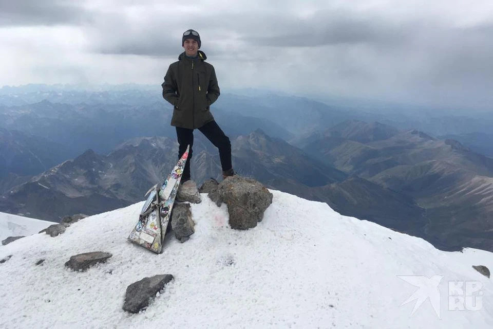 14-летний рязанец взошел на Западную вершину Эльбруса (5642 метра).