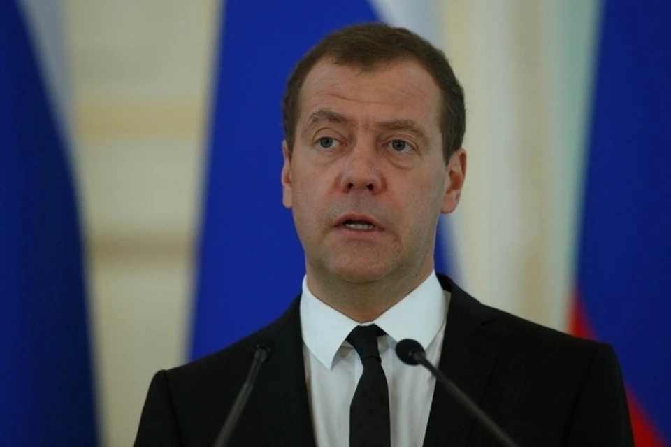 У Медведева сильный кашель, сообщили в "Единой России"