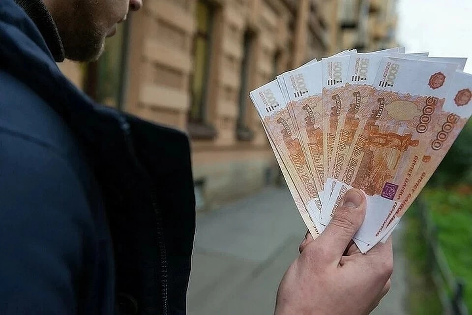 В краевом центре средняя зарплата достигает 38,1 тысячи рублей