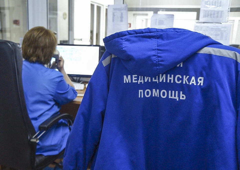 В Тюмени двухлетняя малышка отравилась жидкостью для стирки.