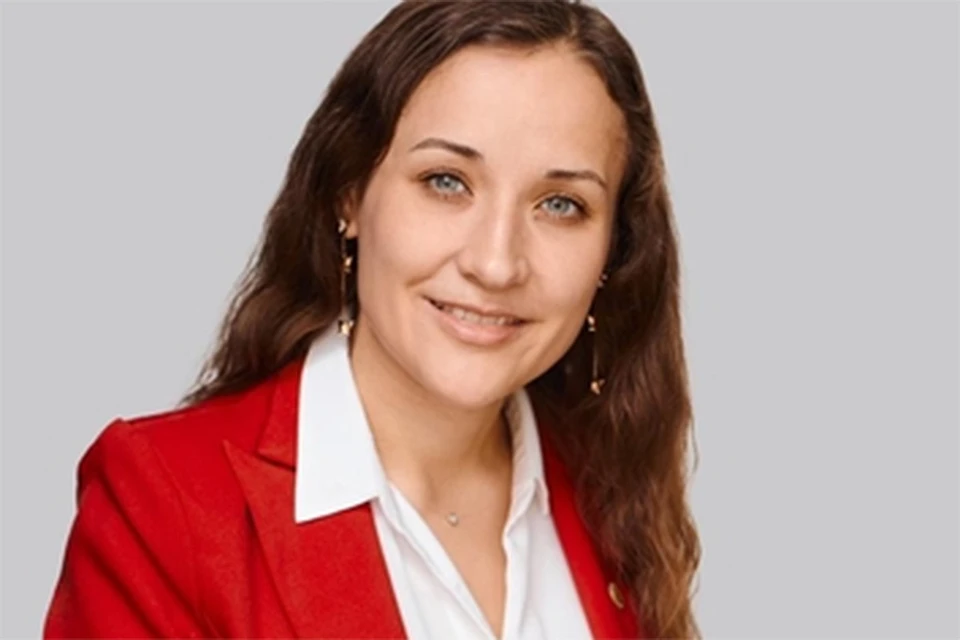 Учитель физики Екатерина Костылева стала Учителем года 2021.
