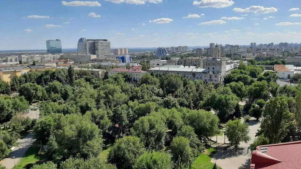 Комсомольский сад волгоград фото