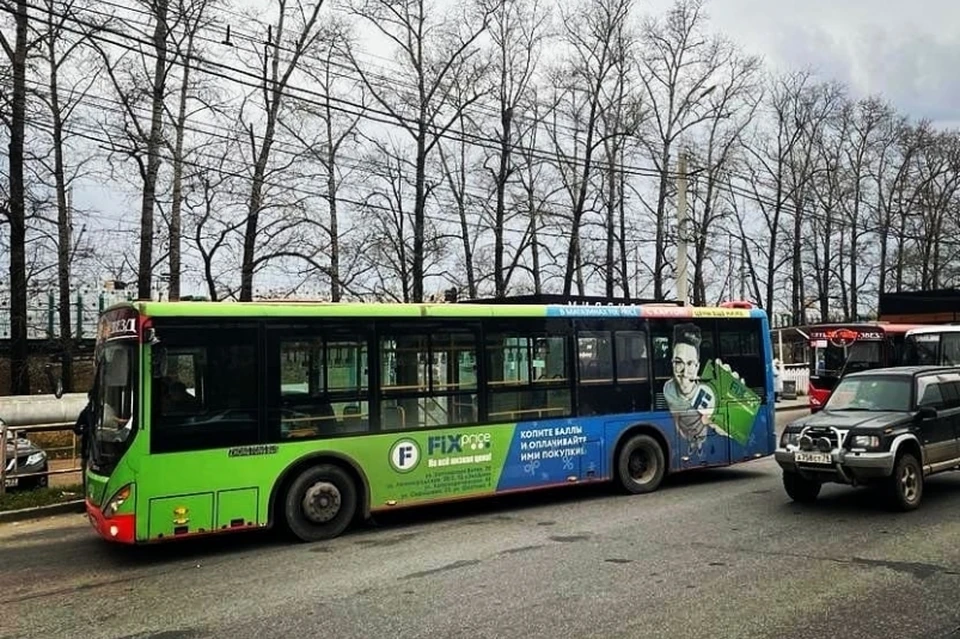 Три автобуса в час-пик столкнулись в Хабаровске