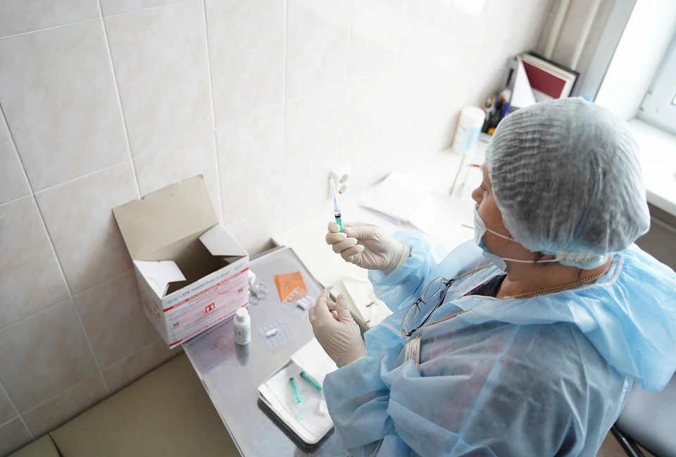 В Тверской области продолжается вакцинация от коронавируса