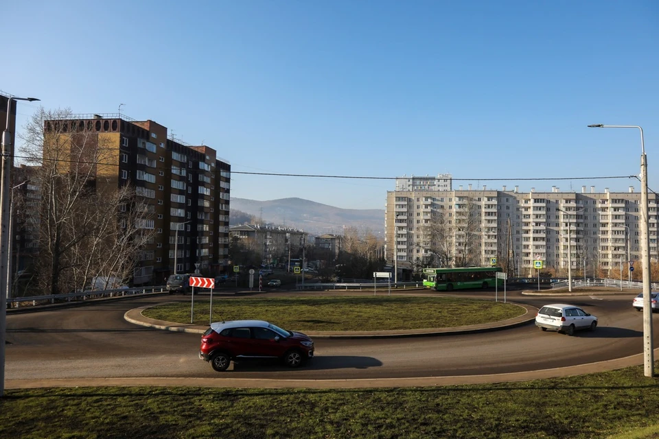 В Красноярске и в Березовском районе проверили ремонт дорог. Фото: КОФМАН Вадим