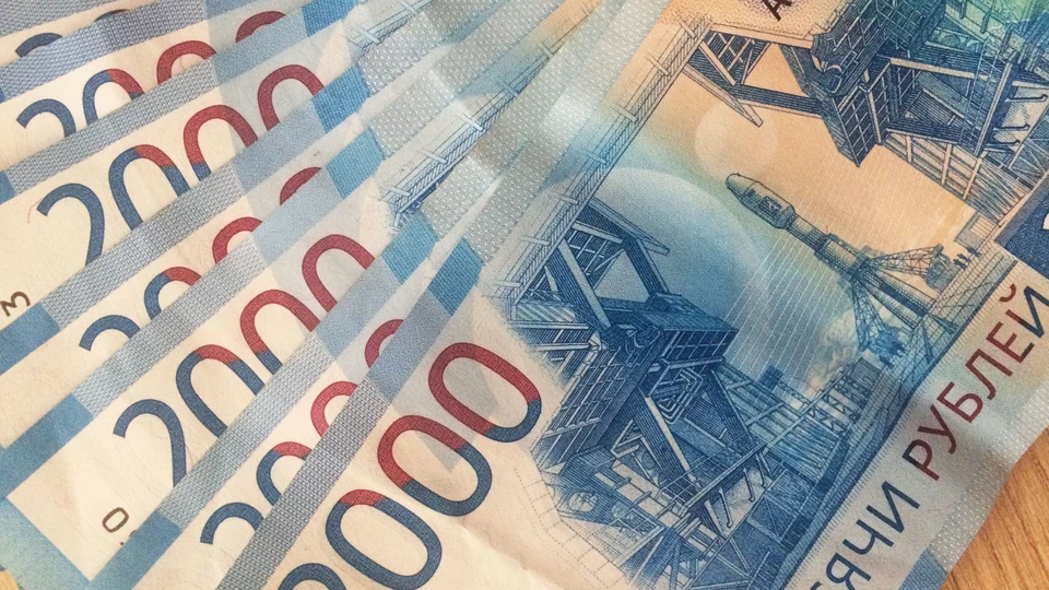 Суд назначил наказание в виде штрафа в размере 1,7 млн. рублей с лишением права заниматься определенной деятельностью.