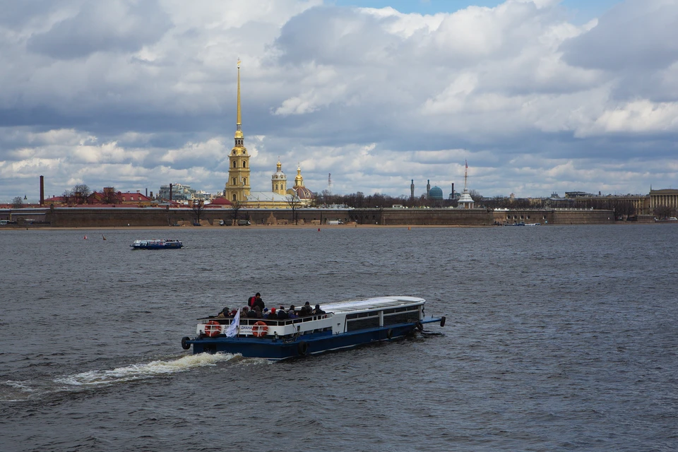 Навигация рек и каналов спб