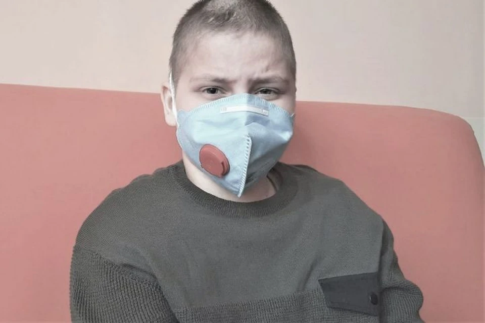 Сейчас мальчик вместе с мамой Олесей Александровной вернулся из Санкт-Петербурга, где прошел протонно-лучевую терапию. Фото: благотворительный фонд "Ванечка".