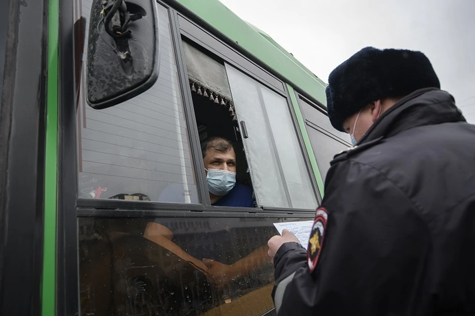В 4 700 единицах общественного транспорта проверили соблюдение масочного режима