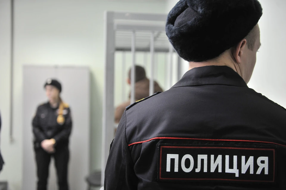 Житель Уссурийска во время ссоры ранил своих товарищей. Один из них скончался