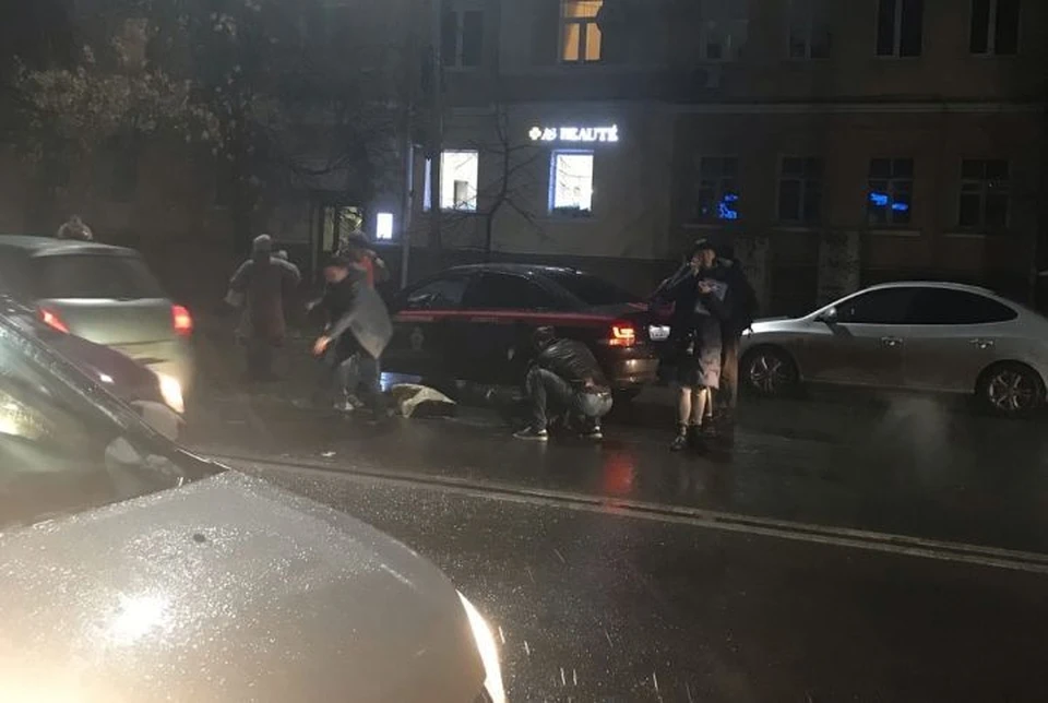 В Ярославле автобус сбил пешехода. ФОТО: группа "Жесть Ярославль" ВКонтакте