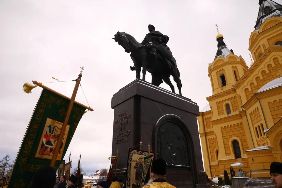 Памятник Александру Невскому освятили в Нижнем Новгороде 15 ноября Фото:пресс-служба правительства Нижегородской области