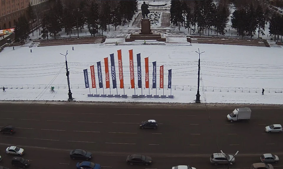 На время строительства городка пешеходов не будут пускать на площадь. Фото: камера Интерсвязи