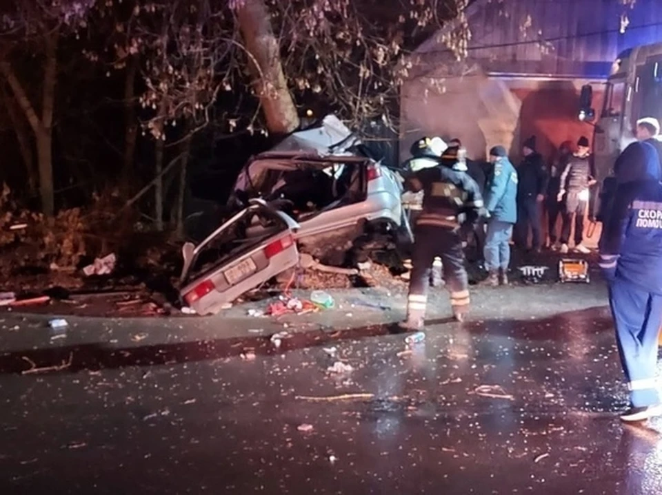 В Новомосковске Тульской области в ДТП погибла девушка