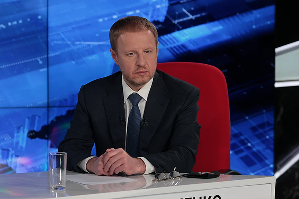 Прямая линия с губернатором Виктором Томенко