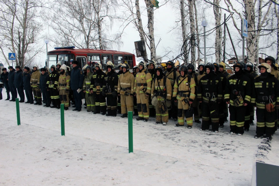 Испытать свою выносливость рискнули 54 сотрудника противопожарной службы Томской области.