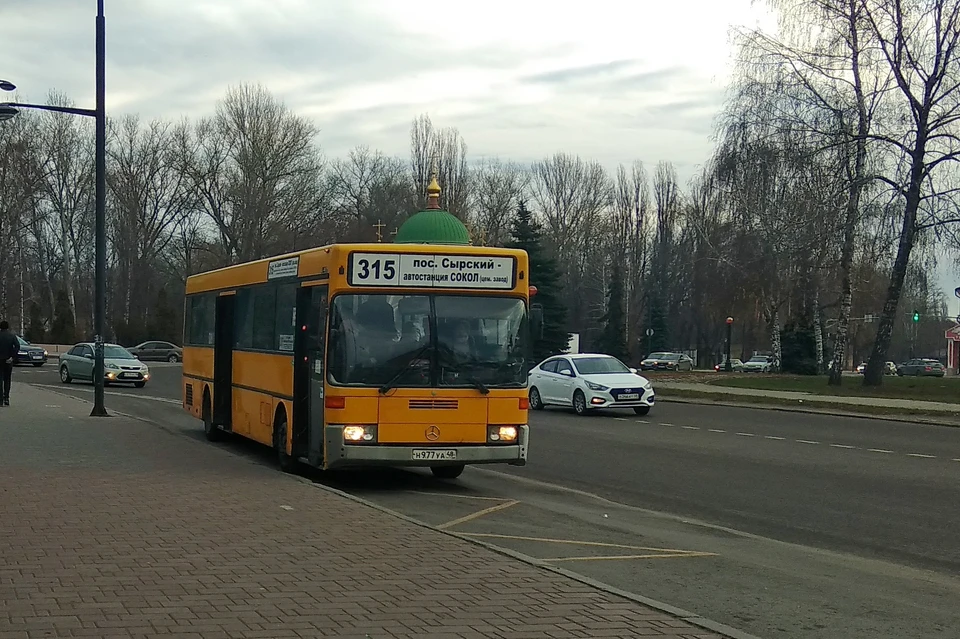 В Липецке изменится расписание и место остановки нескольких автобусов