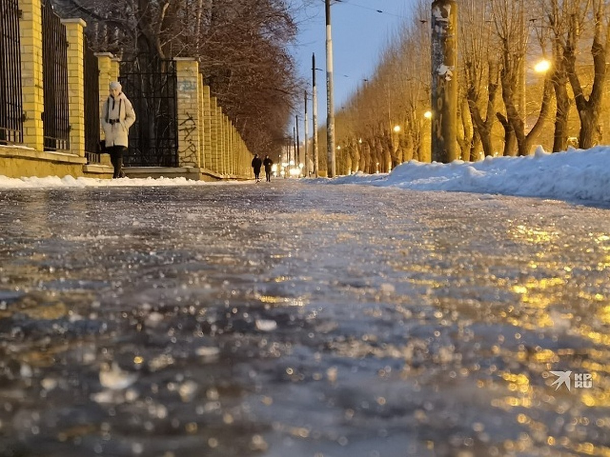 Власти Свердловской области рассказали, куда жаловаться на гололед - KP.RU