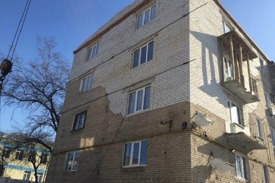 По правительственной программе в 2021 году в Донецкой Народной Республике были отремонтированы более полусотни домов и соцобъектов. Фото: Министерство строительства ДНР (архив )