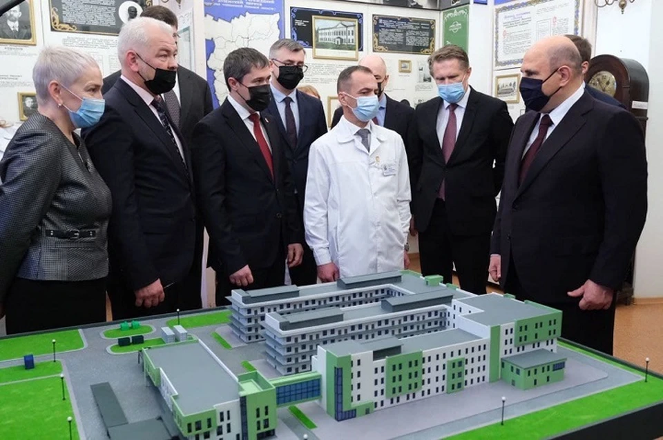 Михаилу Мишустину показали макет новой инфекционной больницы в Перми.