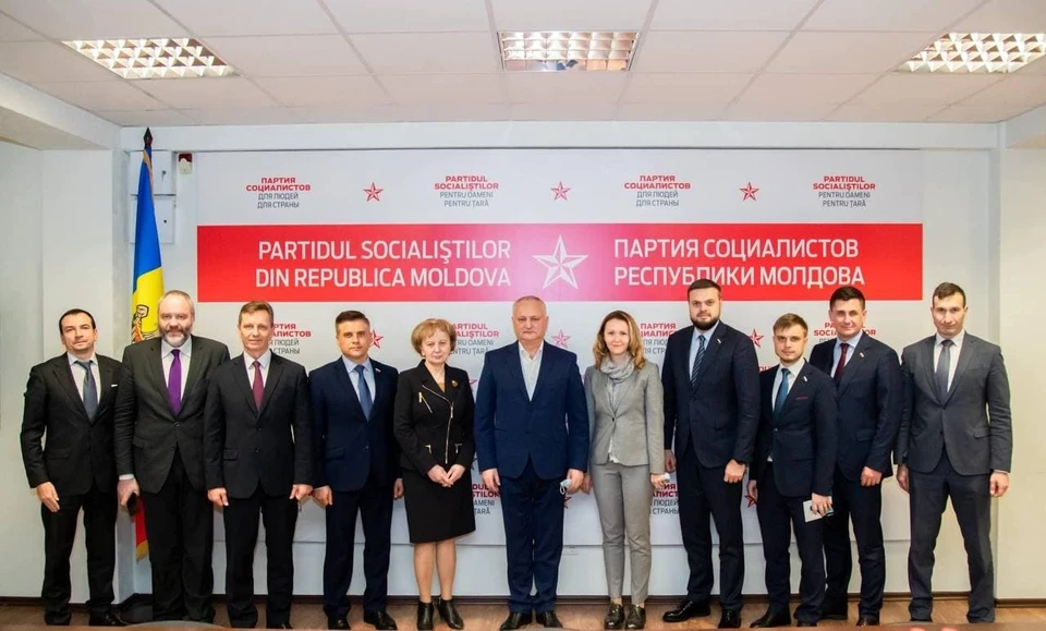 Лидер ПСРМ провел рабочую встречу с представительной делегацией Федерального Собрания Российской Федерации