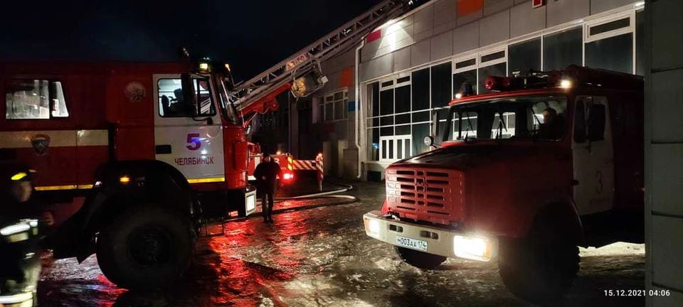 Пожар начался ночью. Фото: ГУ МЧС по Челябинской области