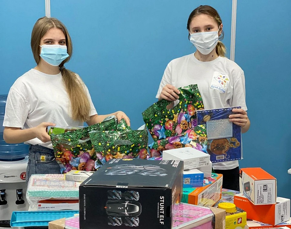 Более 1,5 тысячи кубанских детей получили подарки в рамках акции «Доброелка» Фото: пресс-служба администрации региона