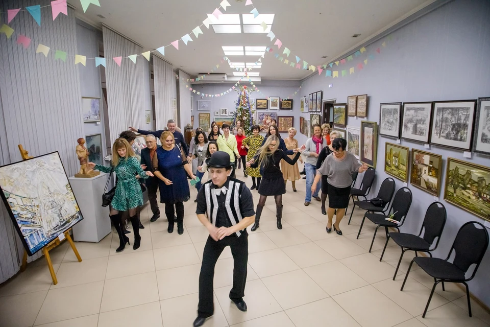 Уникальный праздничный проект с говорящим названием «Оливьешечка». Фото: Кузбасский центр искусств.
