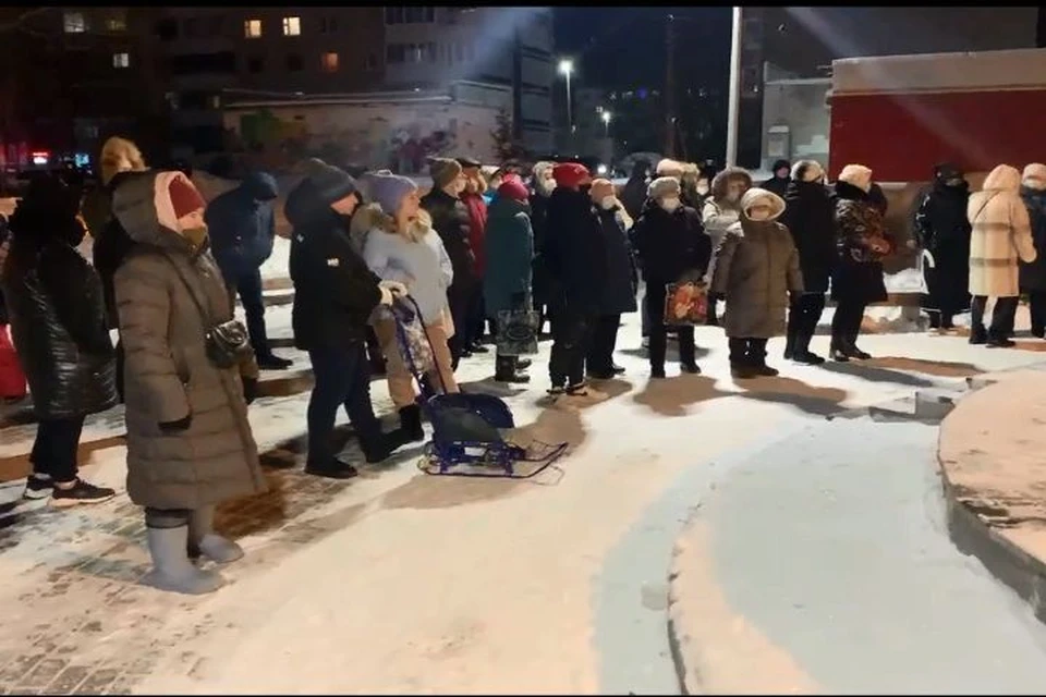 Заволжане категорически против закрытия рынка. Скриншот с видео, страница Андрея Броя