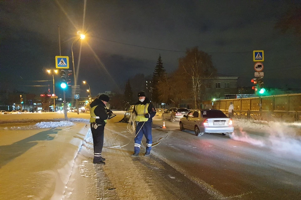 Ребенок ехал в неправильно зафиксированном детском кресле Фото: ГИБДД Екатеринбурга