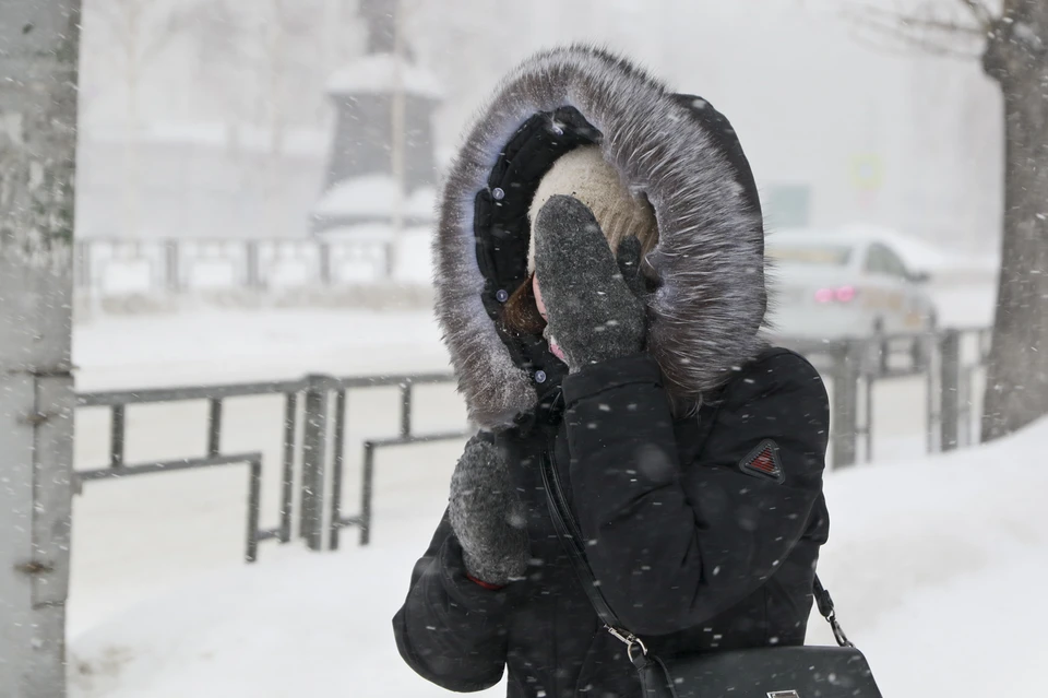 В субботу в Волгограде будет ураган, метель, снег