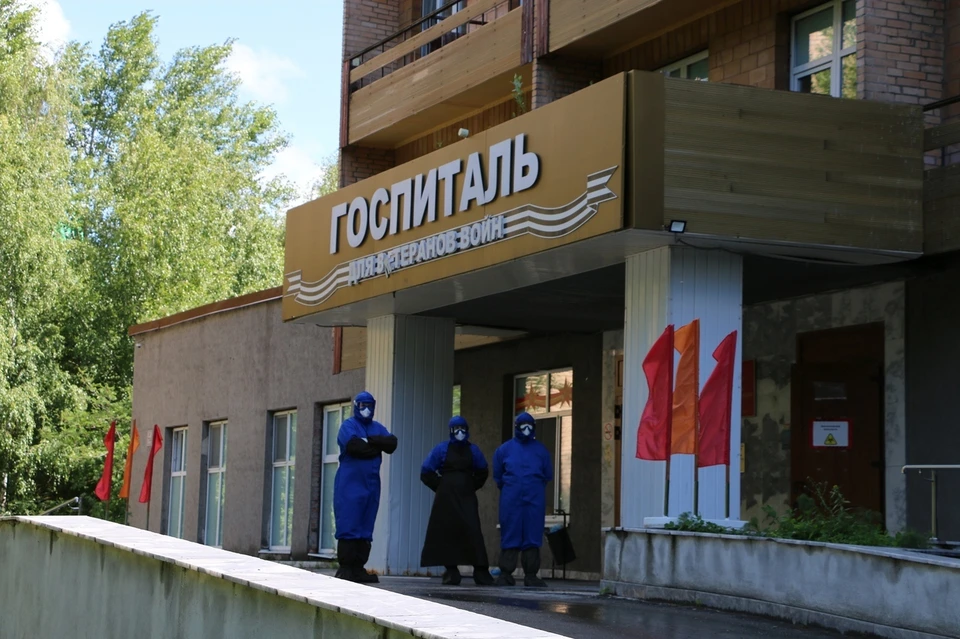 Число умерших коронавирусом в Тюменской области 18 января 2022 года увеличилось на 11.