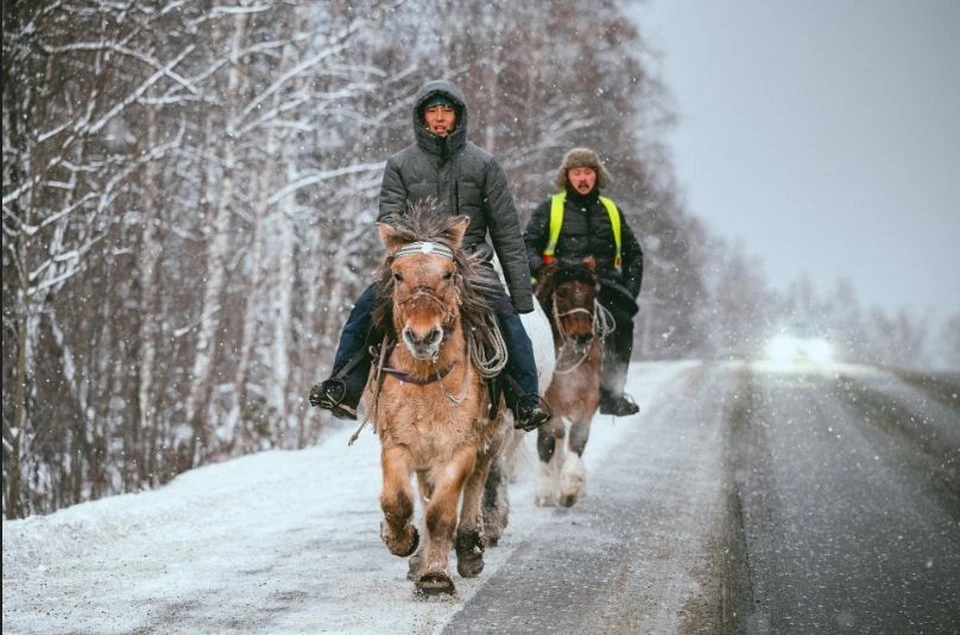 Якутские всадники покинут Иркутск, чтобы продолжить путешествие по стране. Фото: Анна Диденко