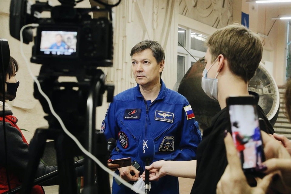 Командир отряда космонавтов Олег Кононенко рассказал, почему человечеству нужно улетать с Земли. Фото: Анар Мовсумов