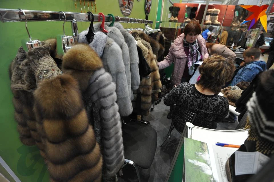 В конце 2021 года подорожали шубы.