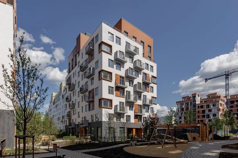 Всего таких подъездов только шесть. Фото: телеграмм-канал Эльмаш.