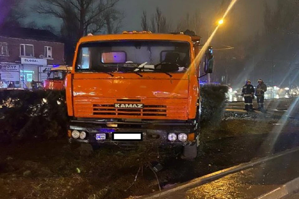 В Ростове грузовик насмерть сбил шестилетнего мальчика. Фото: ГУ МЧС по РО