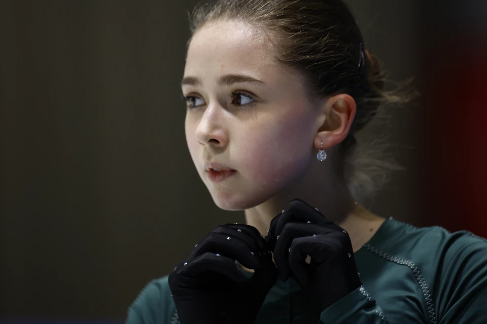 Уэнсдей валиева отзывы иностранцев. Камила валиева. валиева камила 2025 фигурное катание. камила валиева уэнсдей. камила валиева уэнсдей фото.