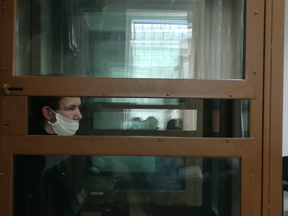 Артем Селютин компенсацию морального вреда в 4,5 млн рублей, которую требует семья погибшей учительницы, назвал неразумной