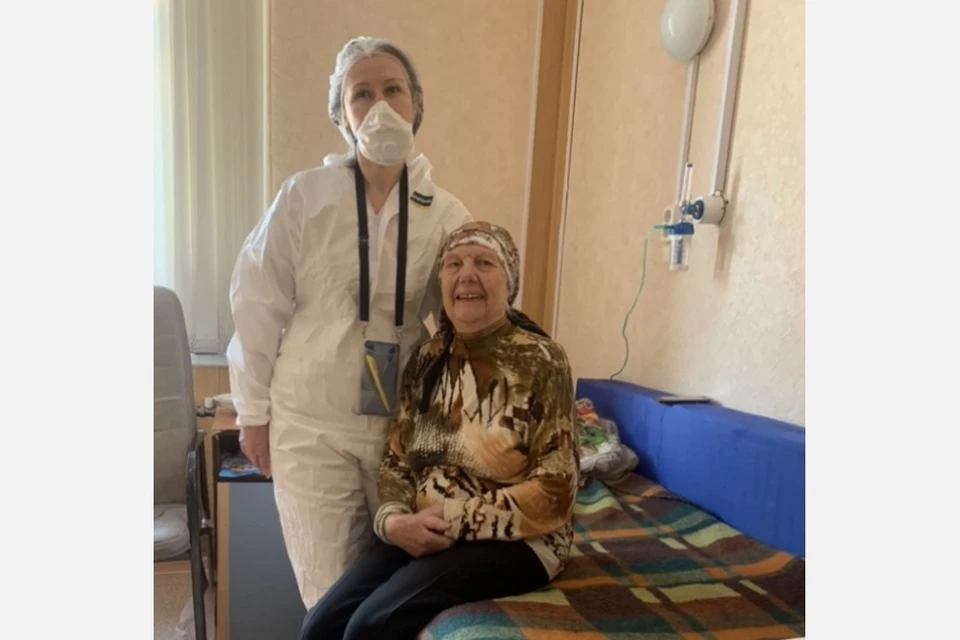 Из "красной зоны" ОКБ в Рязани выписали 97-летнюю пациентку.
