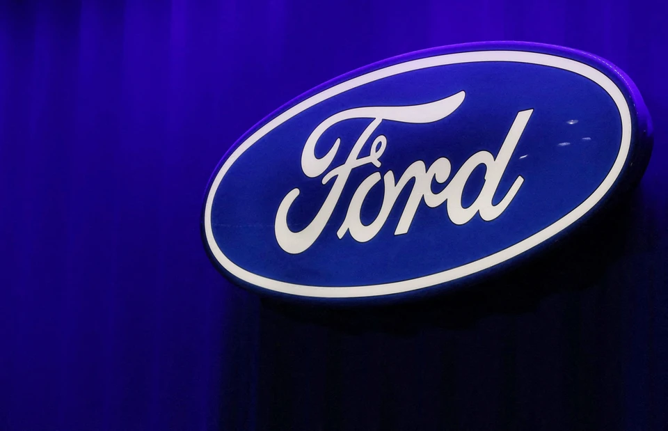 Ford объявил о приостановке деятельности в России