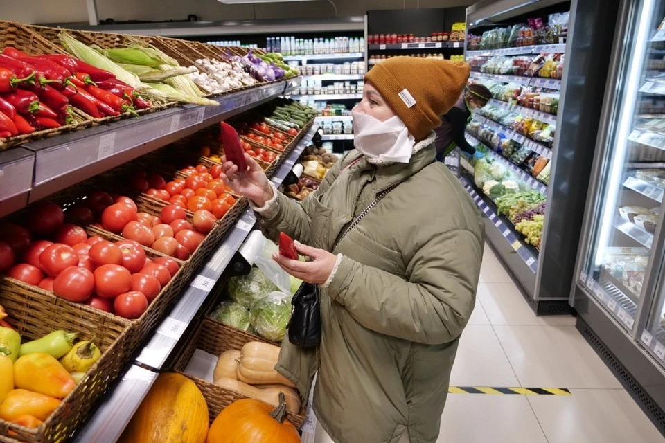 Росстат сообщил, что недельная инфляция в России ускорилась до 2,2%