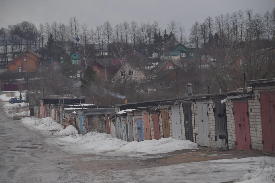 Нарколабораторию устроили в съемном гараже.